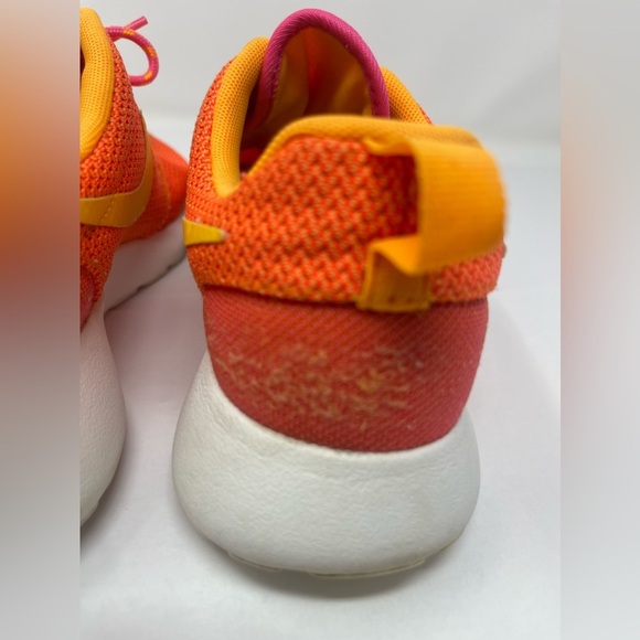 Nike Roshe Atomic Glow Sneakers Women’s Size 6.5 - Picture 4 of 14